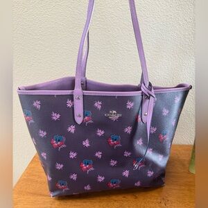Rare Reversible Coach City Tote. Wildflower print.